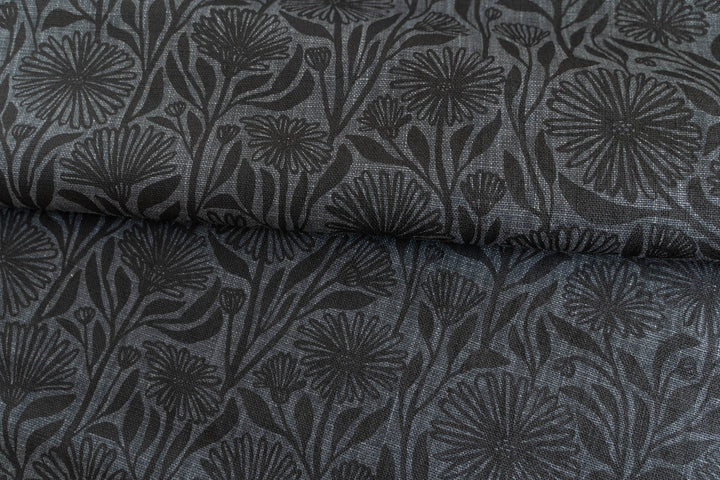 Native Daisy in Black on Granite Heavyweight
