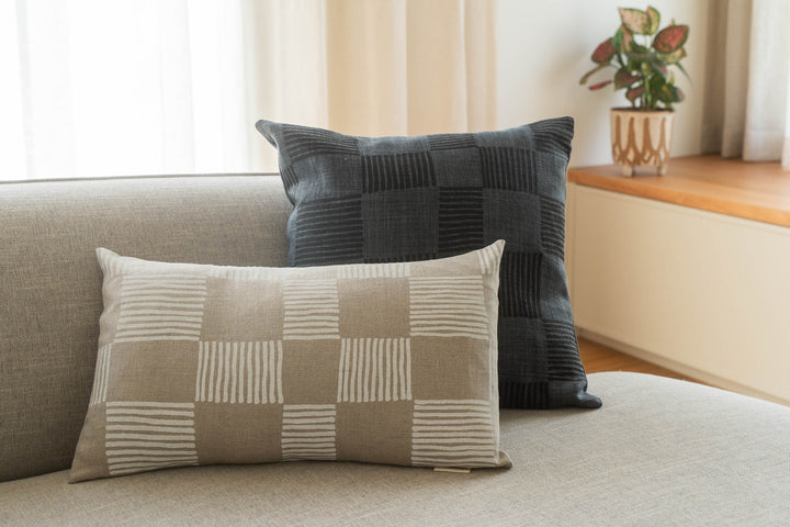 Cushion - Drift Check in Black
