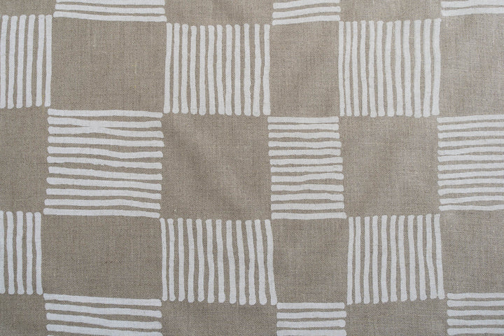 Drift Check in Soft White on Flax Midweight