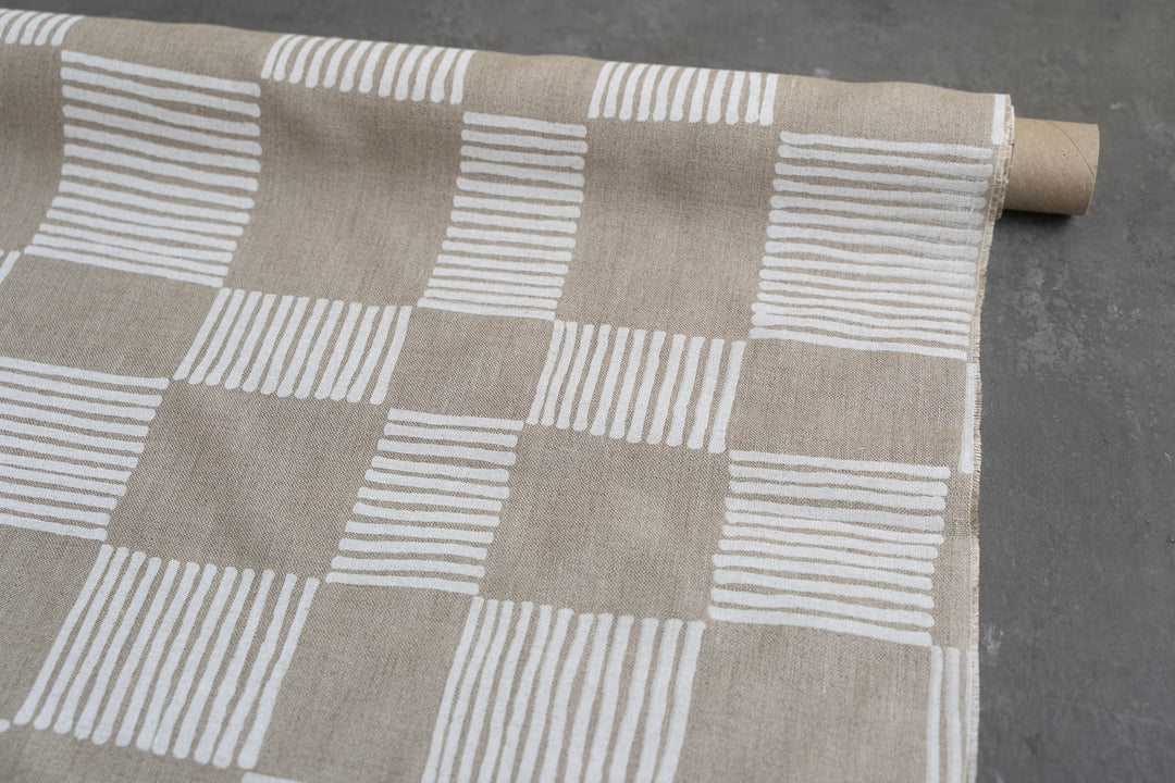 Drift Check in Soft White on Flax Midweight