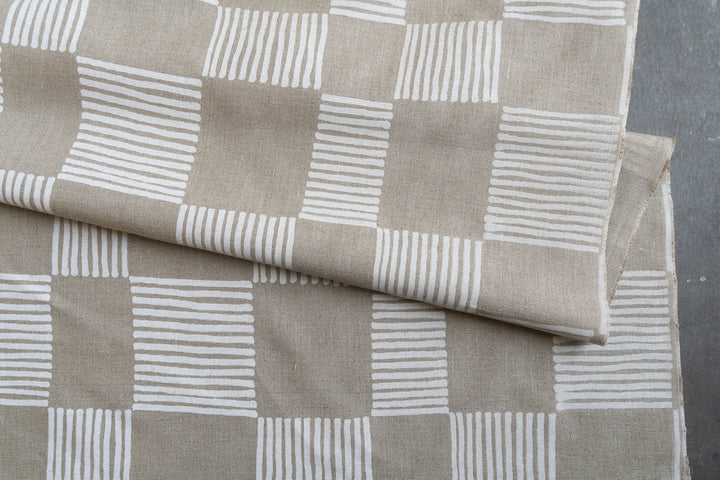 Drift Check in Soft White on Flax Midweight