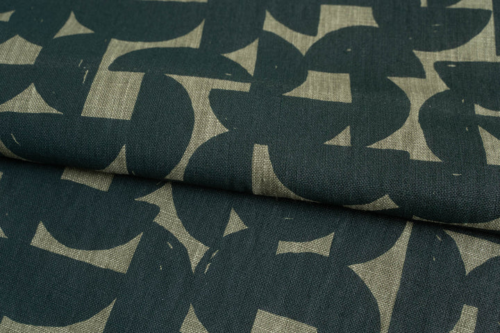 Stoneware in Rainforest on Spinifex Heavyweight