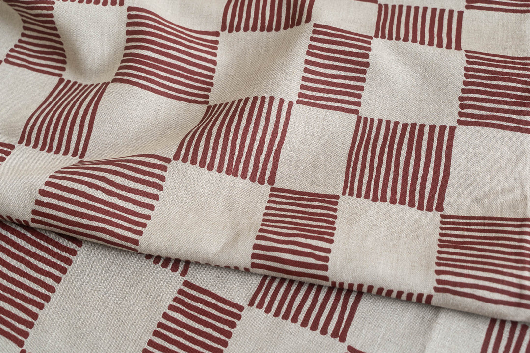 Drift Check in Deep Red on Flax Midweight