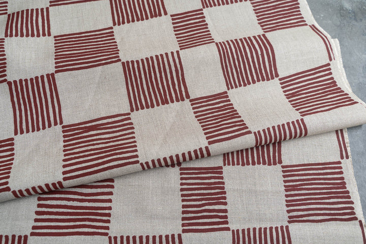 Drift Check in Deep Red on Flax Midweight