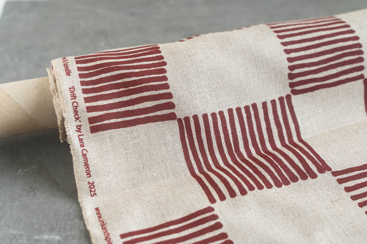 Drift Check in Deep Red on Flax Midweight