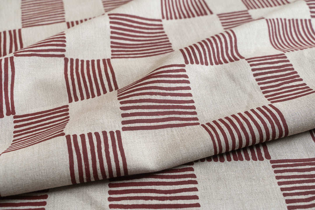 Drift Check in Deep Red on Flax Midweight