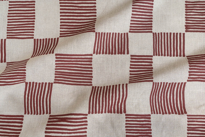 Drift Check in Deep Red on Flax Midweight