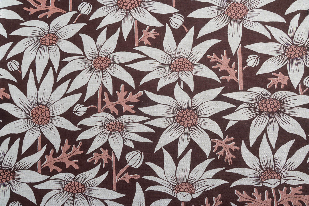 Flannel Flower in Earth & Rose on Oatmeal Midweight