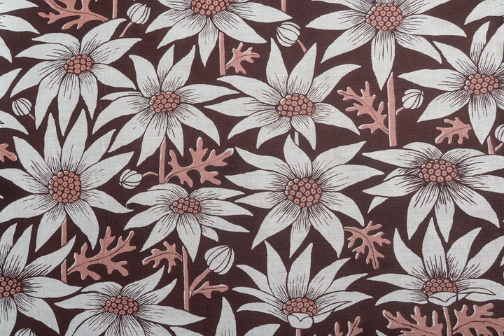 Flannel Flower in Earth & Rose on Oatmeal Midweight