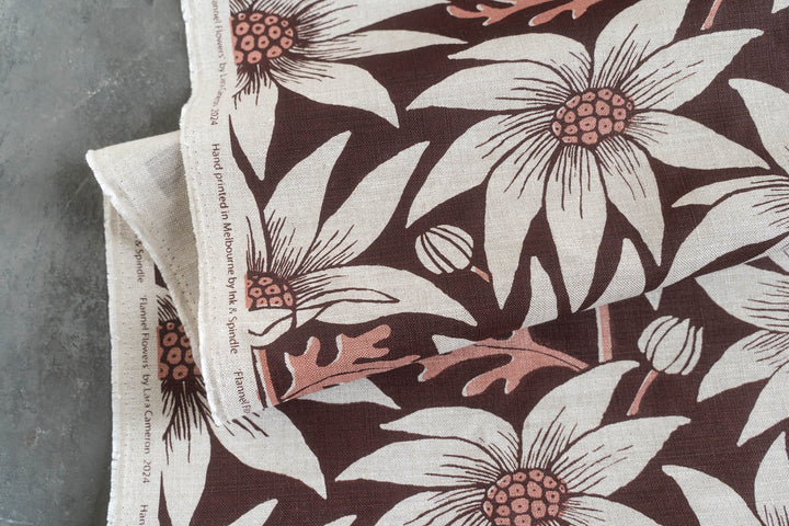 Flannel Flower in Earth & Rose on Oatmeal Midweight