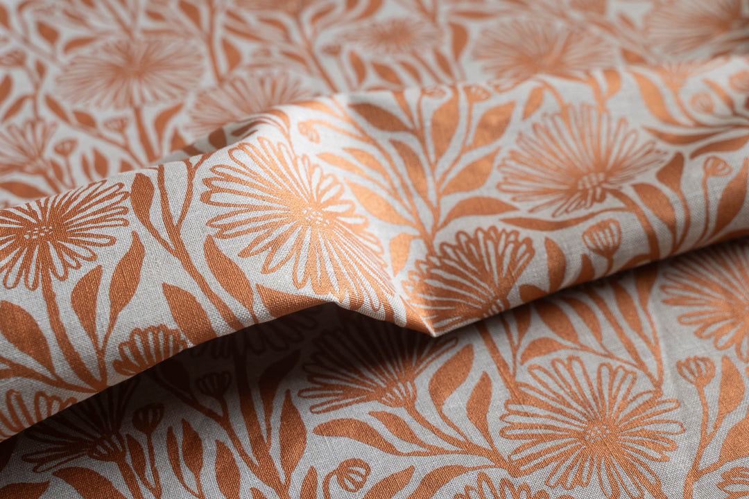Native Daisy in Copper on Oatmeal Midweight