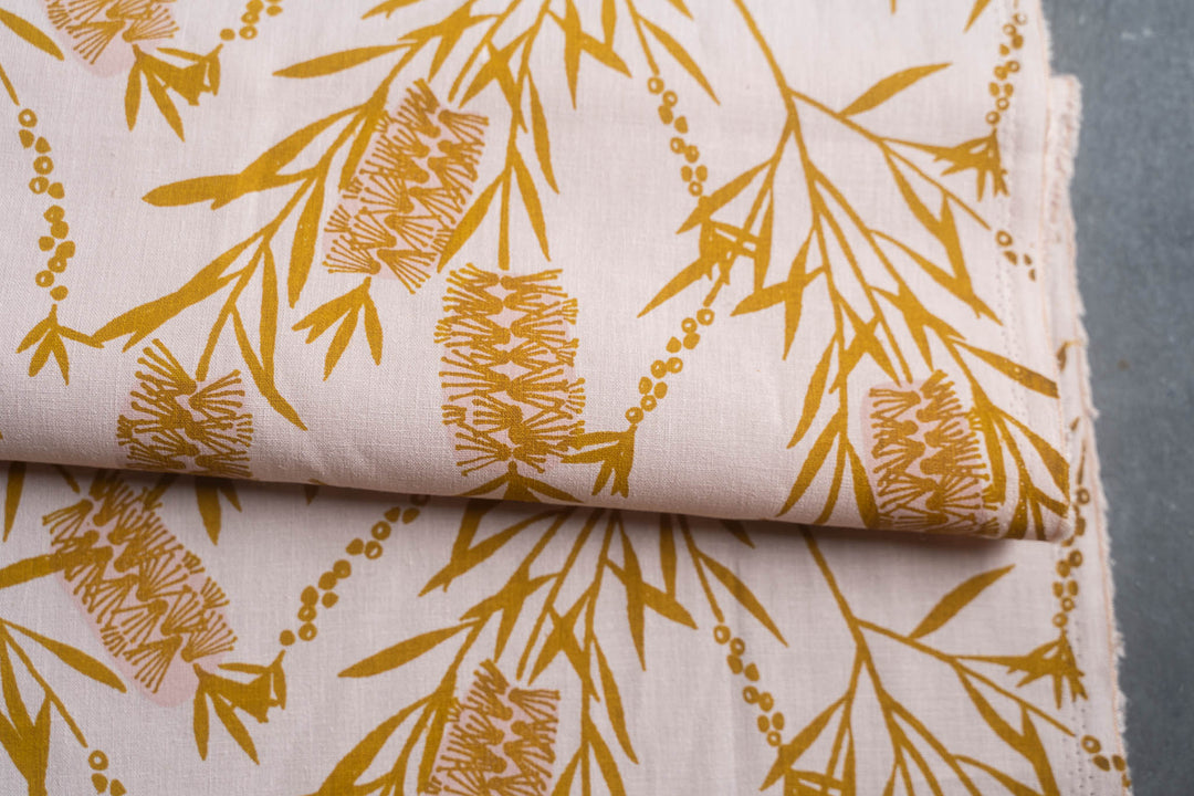 Bottlebrush in Yellow Ochre on Blush Midweight