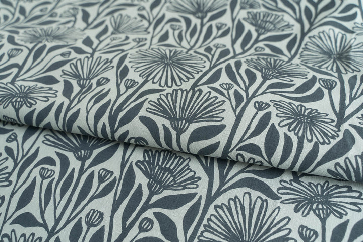 Native Daisy in Bluestone on Mint Midweight