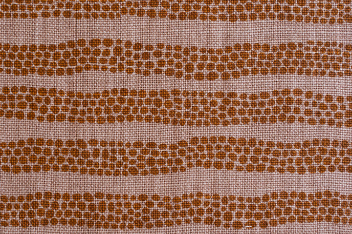 Pebbles in Tumeric on Spice Heavyweight