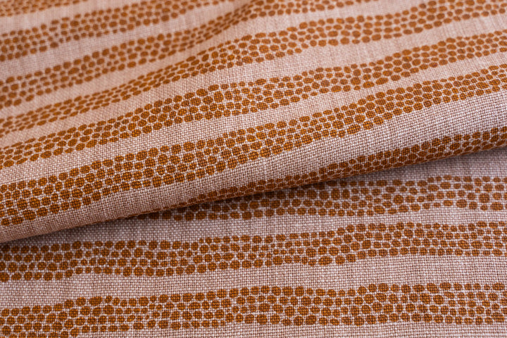 Pebbles in Tumeric on Spice Heavyweight
