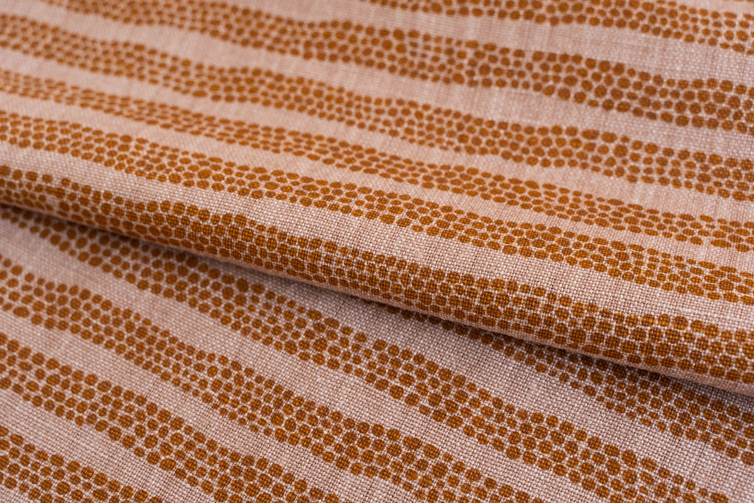 Pebbles in Tumeric on Spice Heavyweight