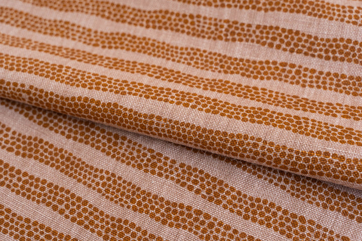 Pebbles in Tumeric on Spice Heavyweight