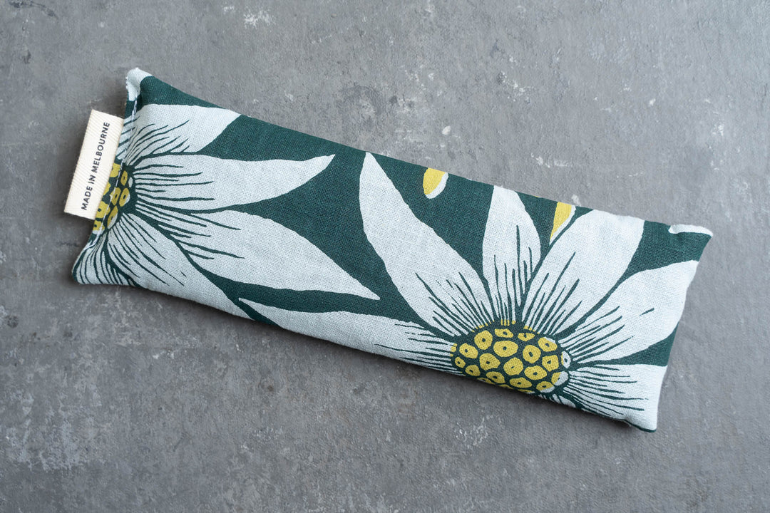 Eye pillow - Flannel Flower in Rainforest